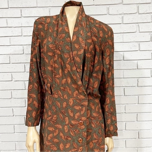 August Silk Women’s Autumn Dress - Picture 2 of 5